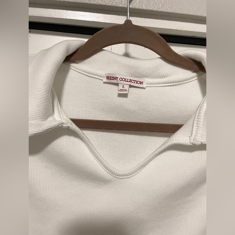 Heiny Collection Ribbed Collared Sleeveless Crop Top - Picture 2 of 3